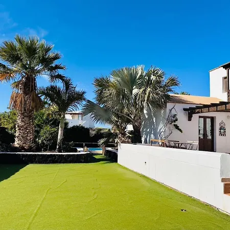 빌라 Sonrisa - Family & Surf Escape & Private Pool